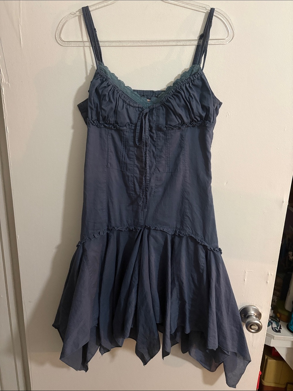 Papaya navy blue pixie dress with bottom and lace details on bust M